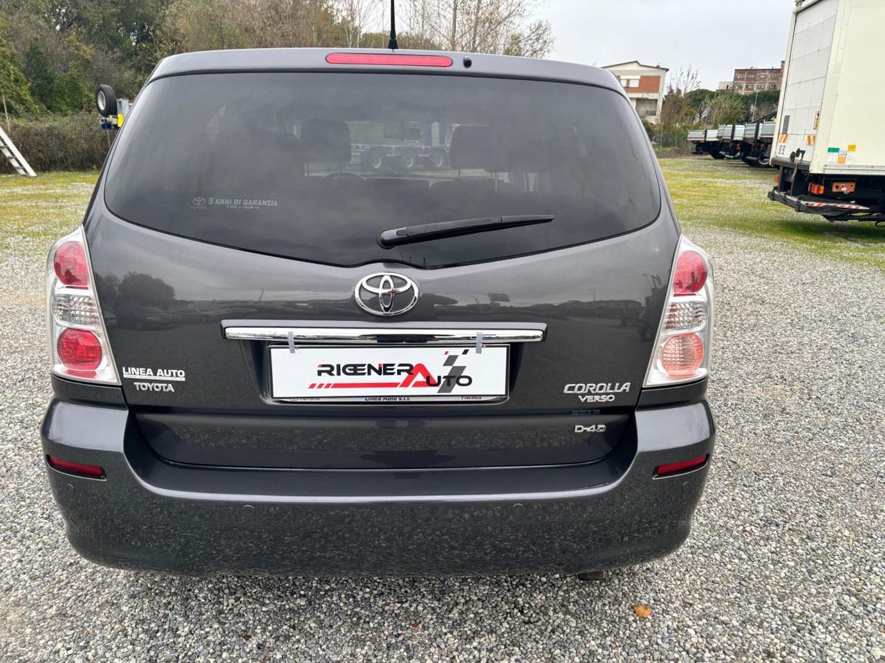 Toyota Corolla Verso 2.2 16V D-4D D-Cat