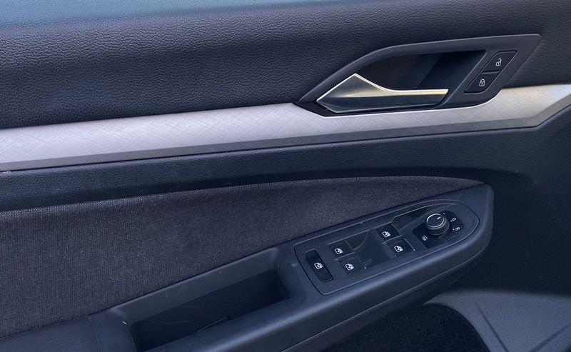 Volkswagen Golf 8 Life 2.0 TDI 150 CV DSG