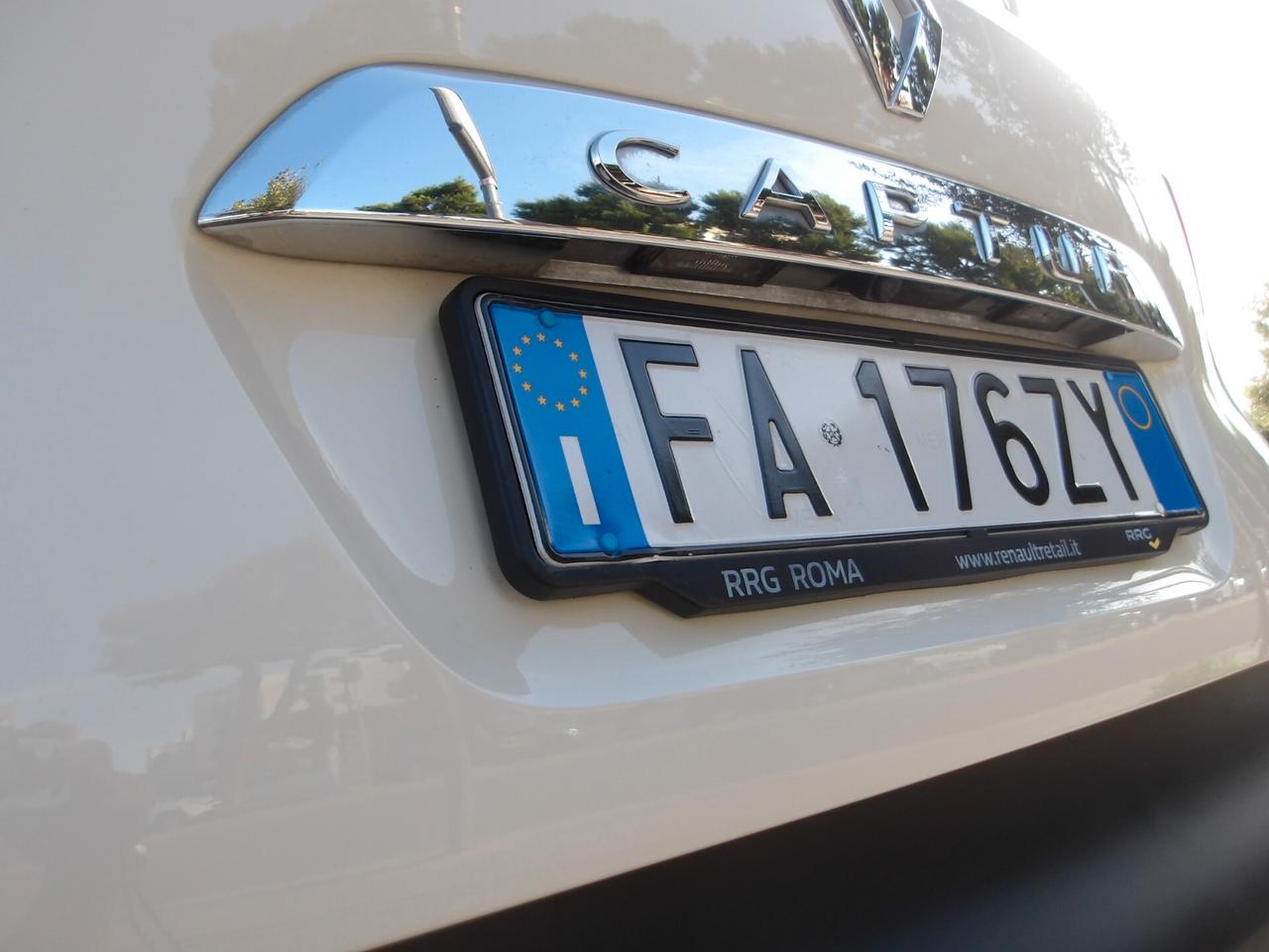 RENAULT CAPTUR 1.5 DCI- AUTO-RETROC-GARANZIA FULL