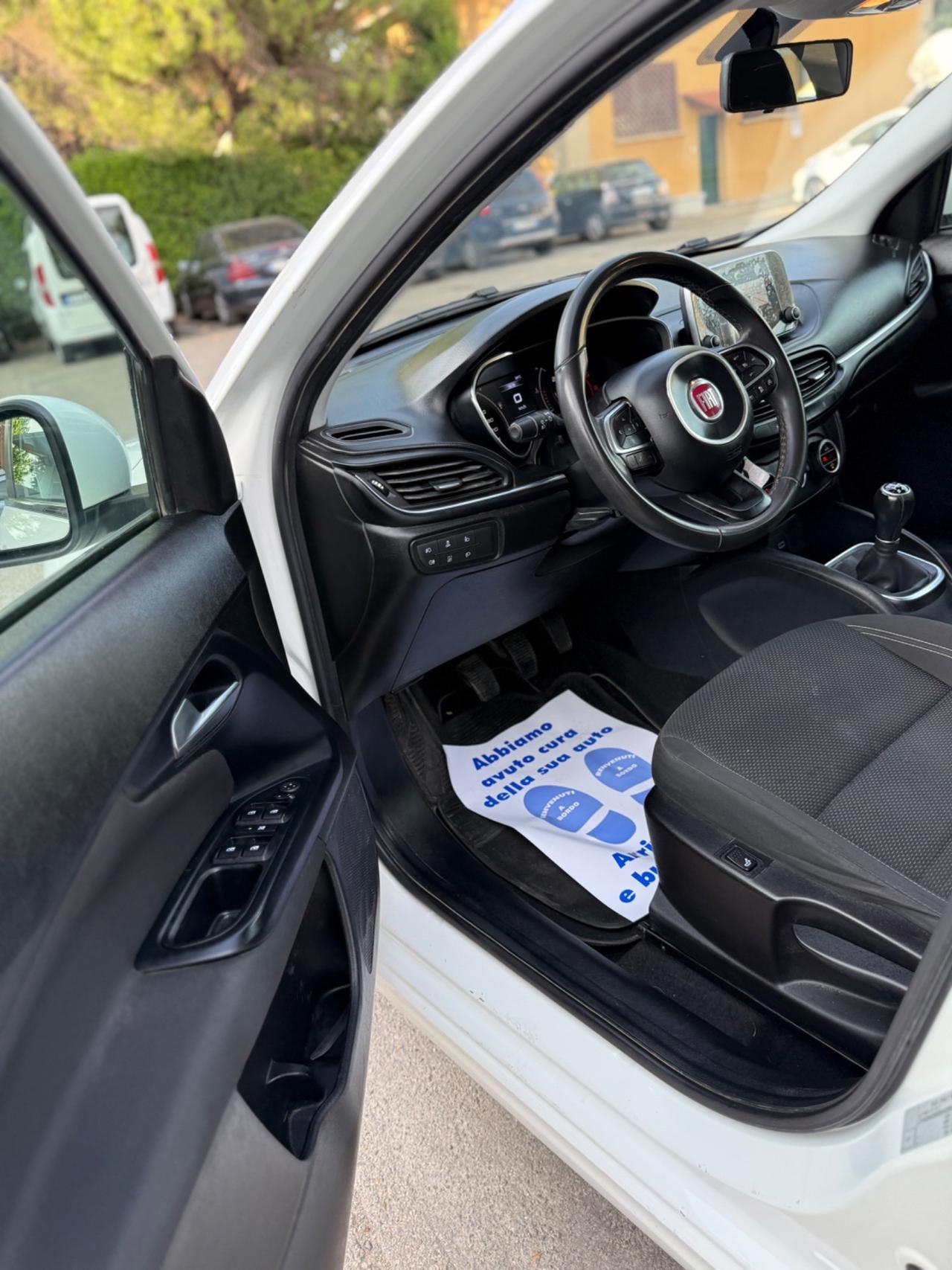 Fiat Tipo 1.3 Mjt S&S 5 porte Sport