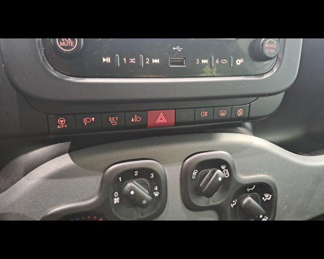 FIAT New Panda City Life 1.0 firefly hybrid 70cv 5 posti