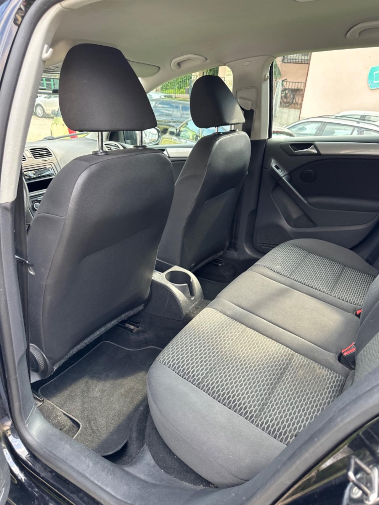 Volkswagen Golf 1.6 TDI DPF 5p. SPORT EDITION KMCERT