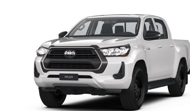 Toyota Hilux 2.4 D-4D A/T 4WD 4 porte Double Cab Comfort