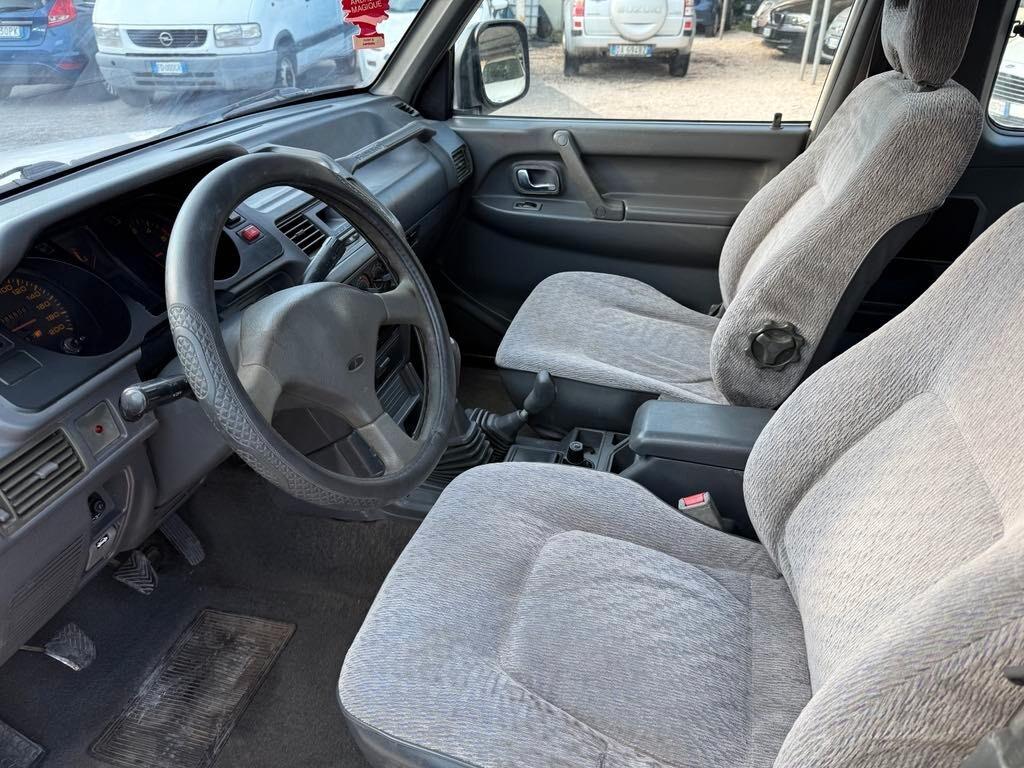 Mitsubishi Pajero 2.5 TDI GLX