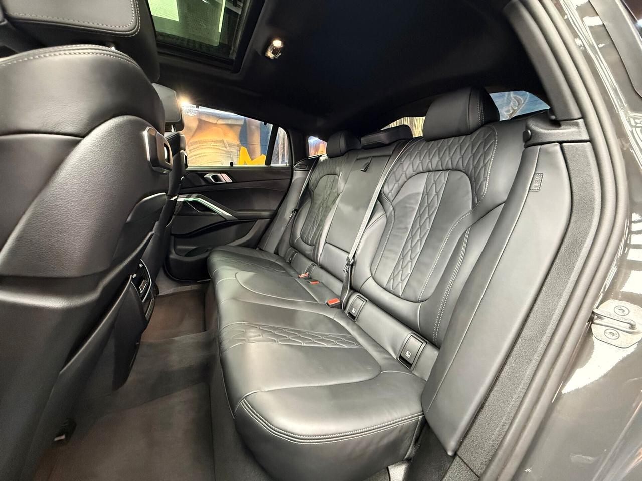 Bmw X6 xDrive30d 48V Msport (486)