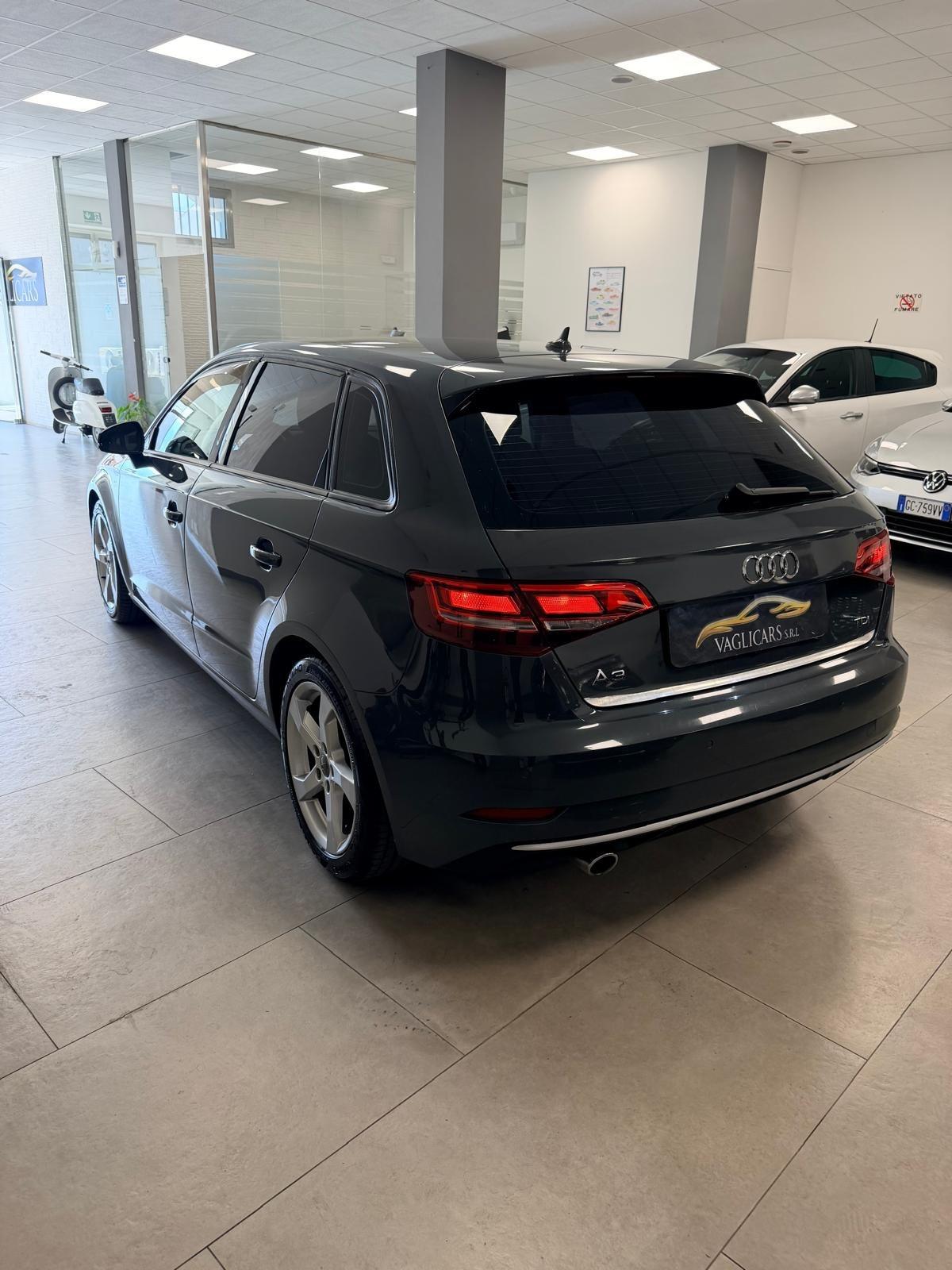 Audi A3 SPB 1.6 TDI 116 CV S tronic Sport
