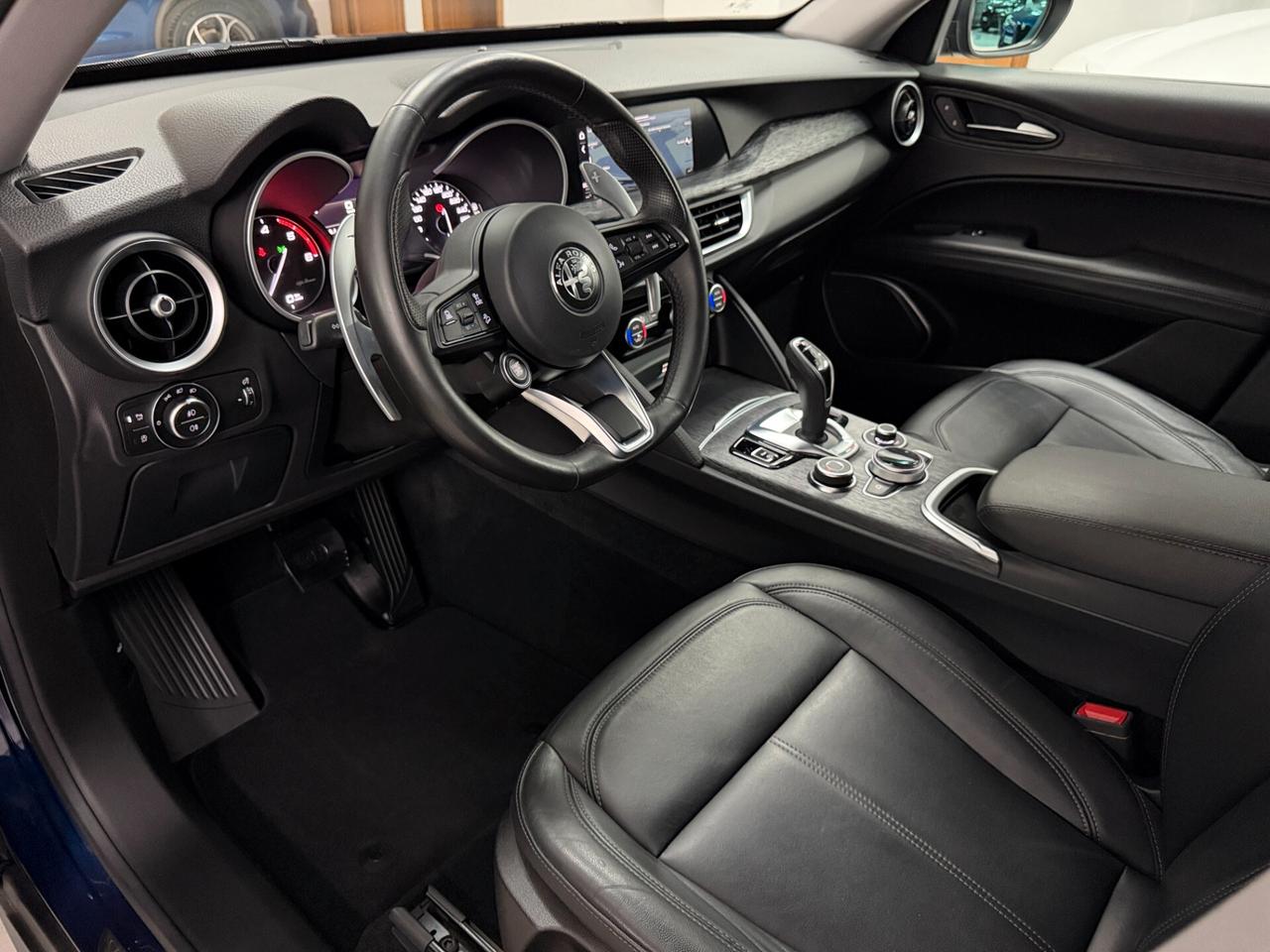 Alfa Romeo Stelvio 2.2 TD 190 CV CERCHI 20" PELLE TOTALE PADDLE RETROCAMERA EXECUTIVE PERFETTA UNICO PROPRIETARIO