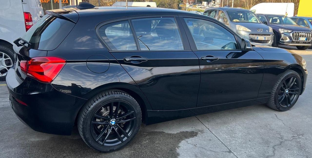 Bmw 118 120i 5p. Sport