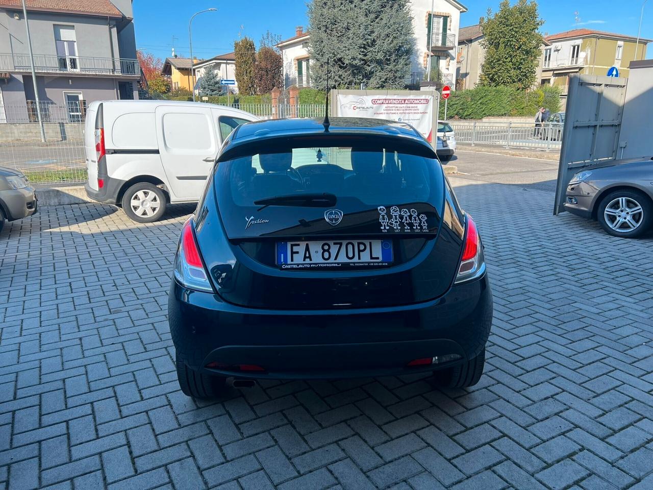 Lancia Ypsilon 1.2 69 CV 5 porte 30th Anniversary