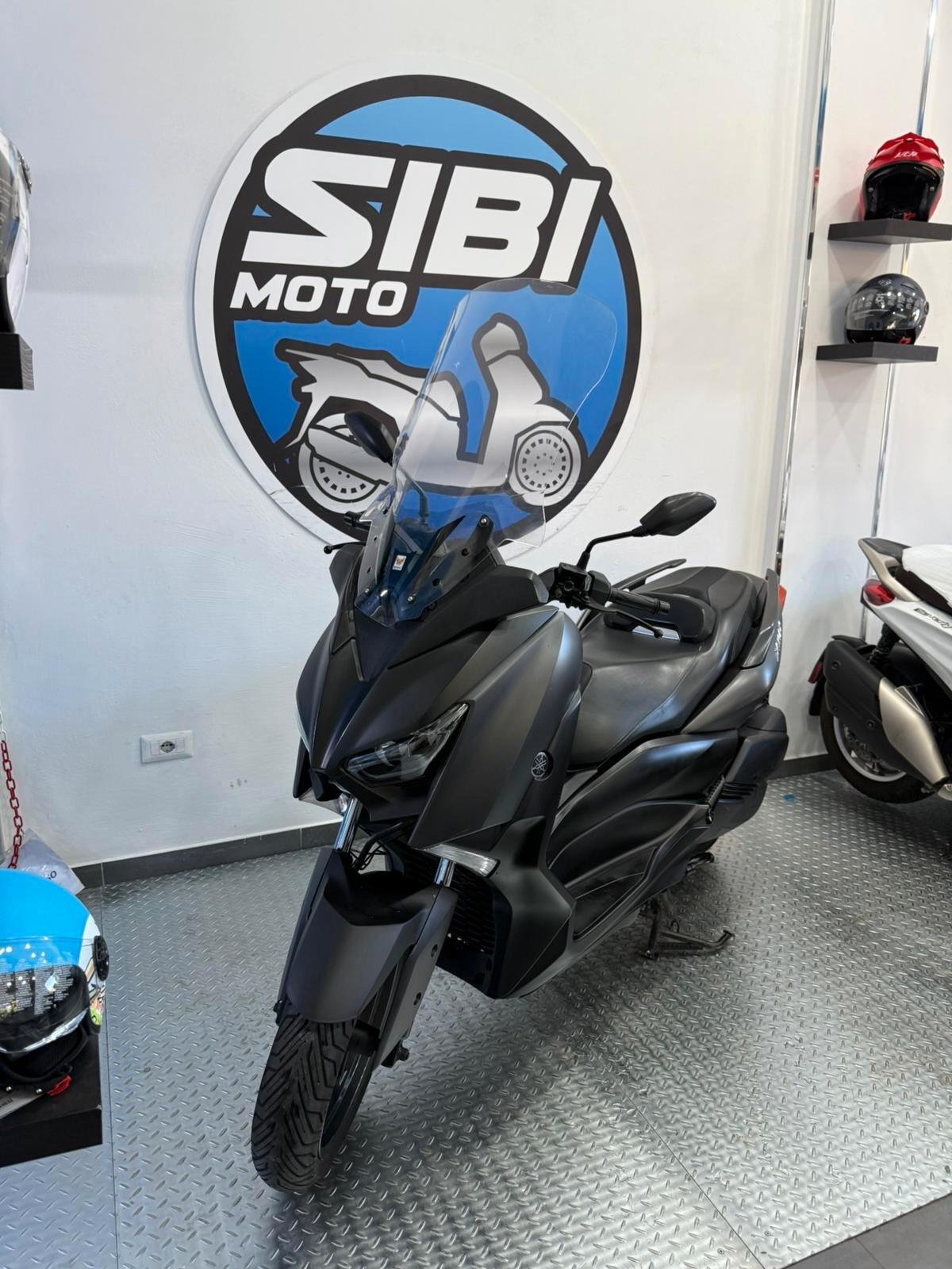 Yamaha X-Max 300