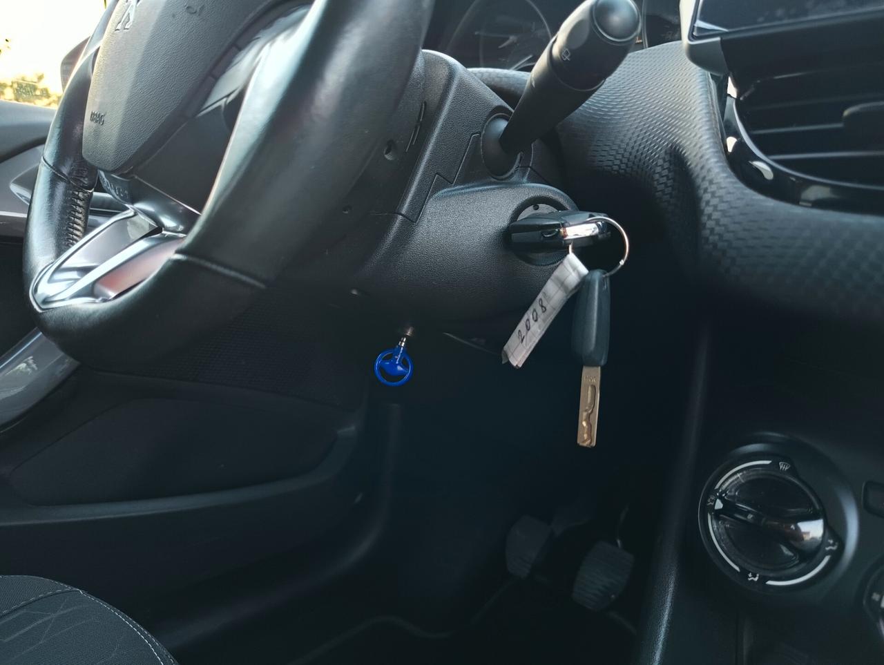 Peugeot 2008 BlueHDi 120 S&S Black Matt