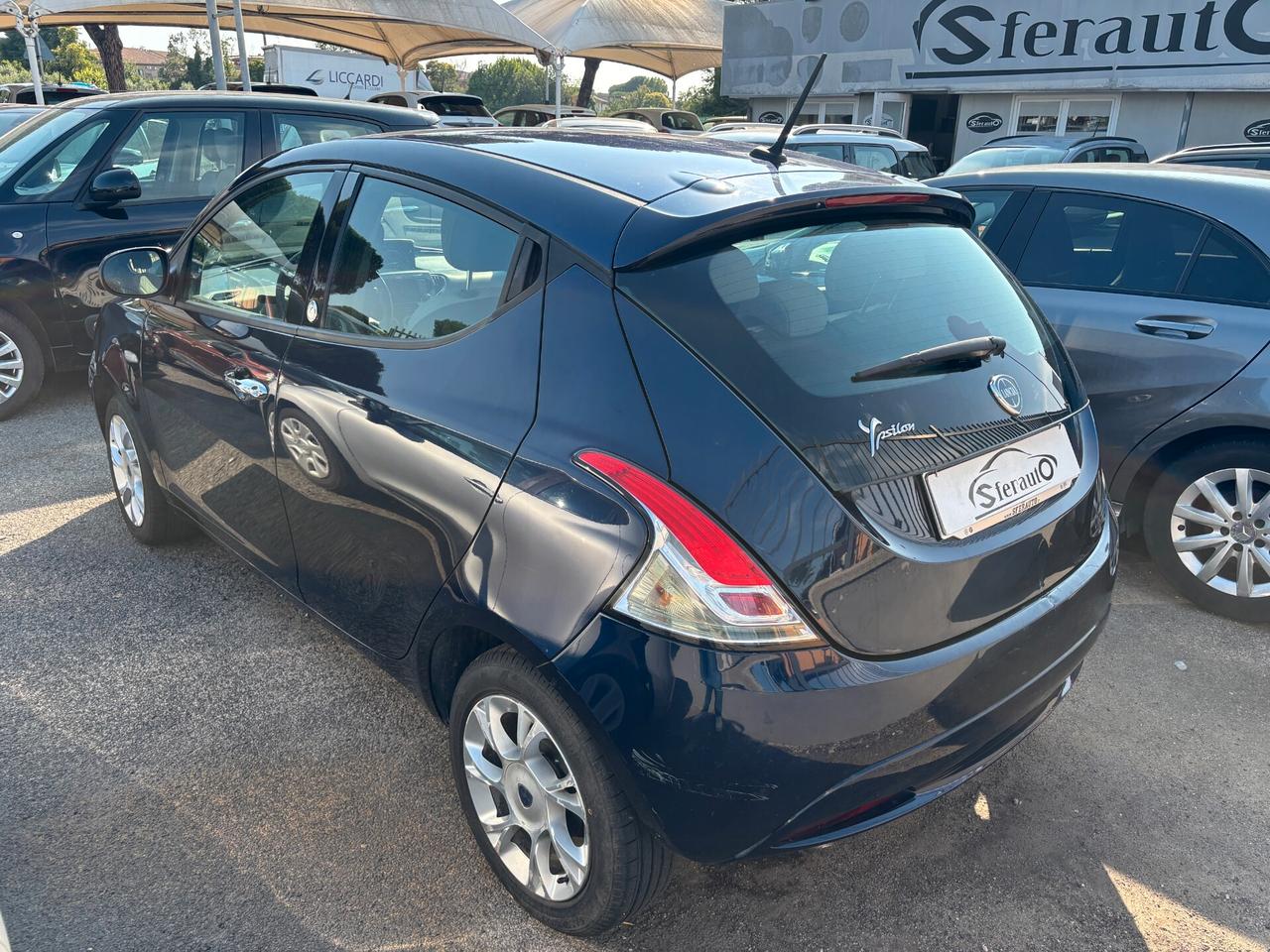 Lancia Ypsilon 1.2 69 CV 5 porte Gold
