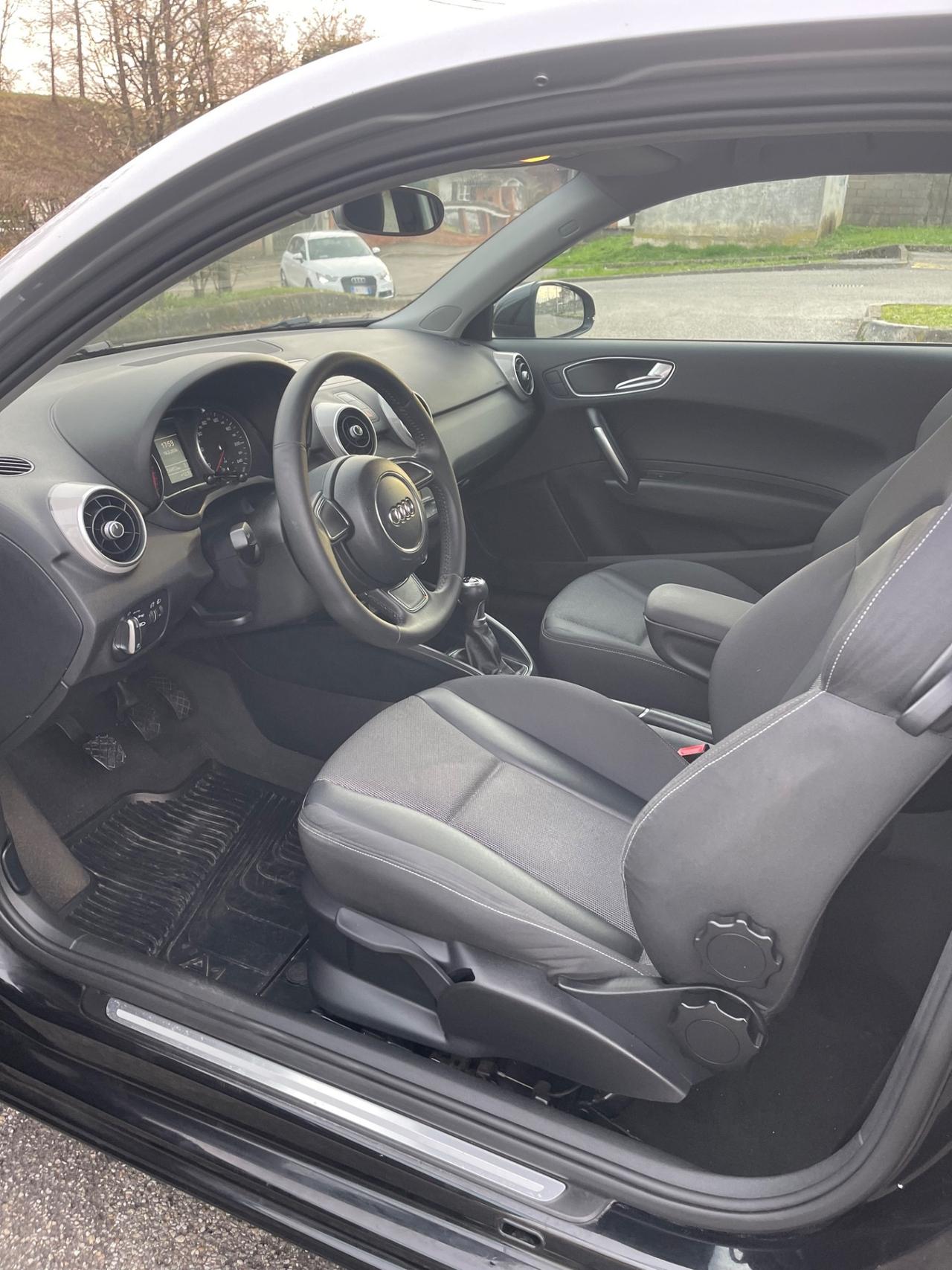 Audi A1 1.6 TDI 105 CV Attraction