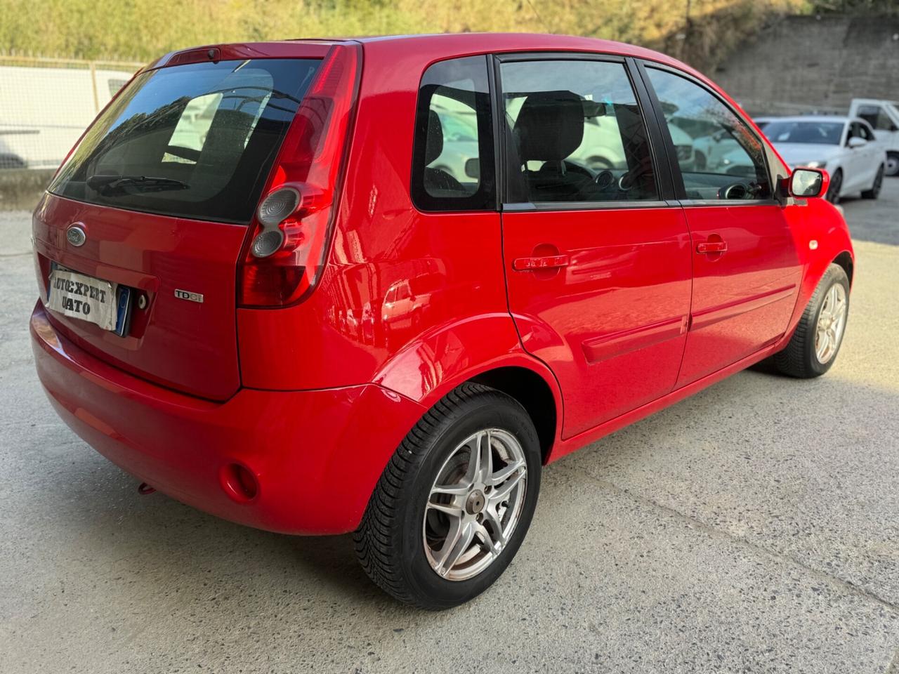 Ford Fiesta 1.4 TDCi 5p. Ghia 2008