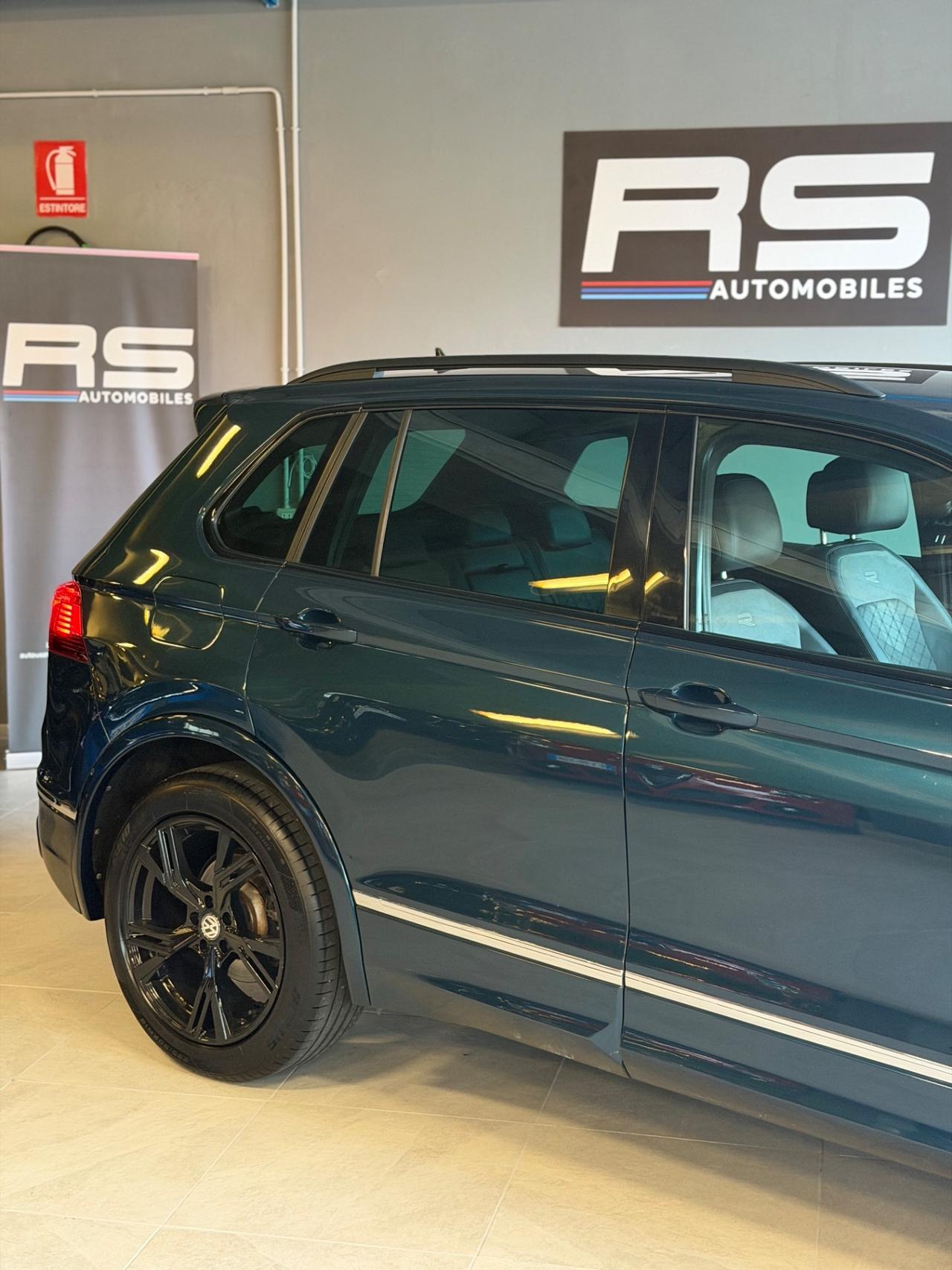 Volkswagen TIGUAN 2.0 TDI RLINE IQ MATRIX KMCERTIF