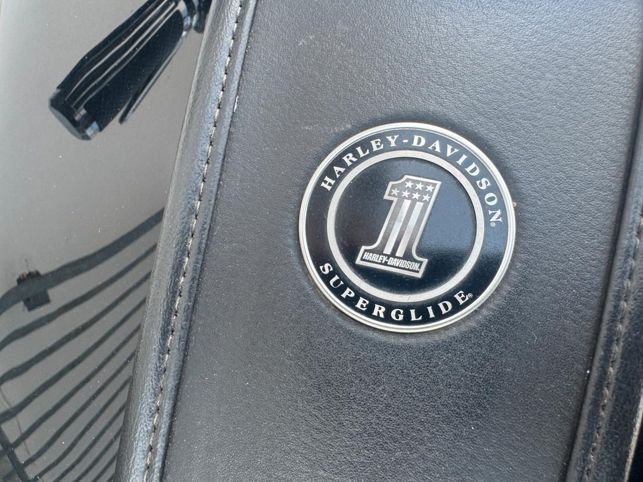 Harley-davidson Dyna Super Glide