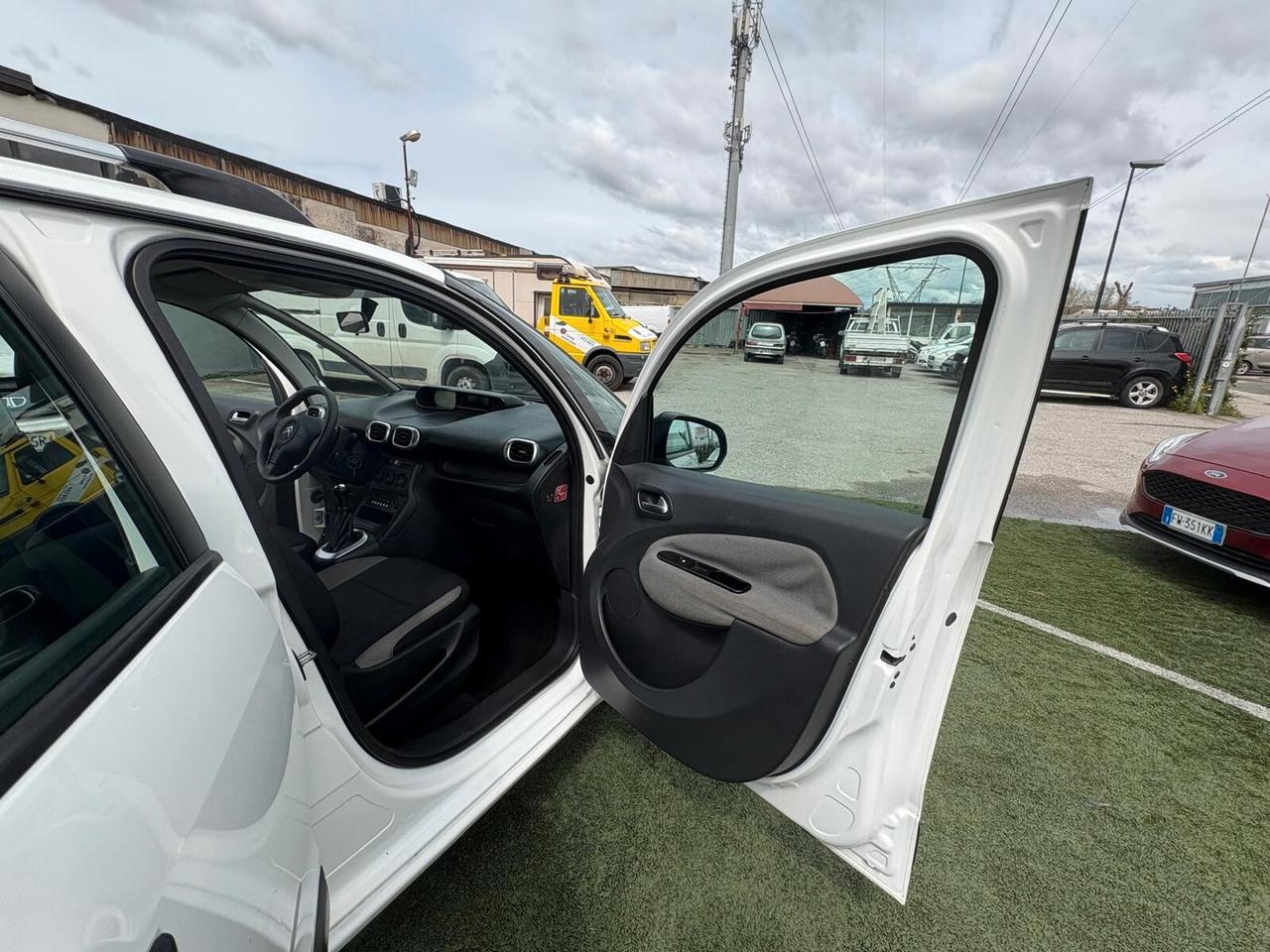 Citroen C3 Picasso 1.6 Diesel 68kw 92CV