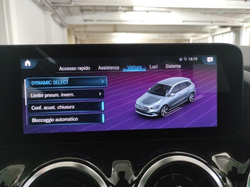 Mercedes-Benz Classe B (W247) - B 180 Automatic Business Extra