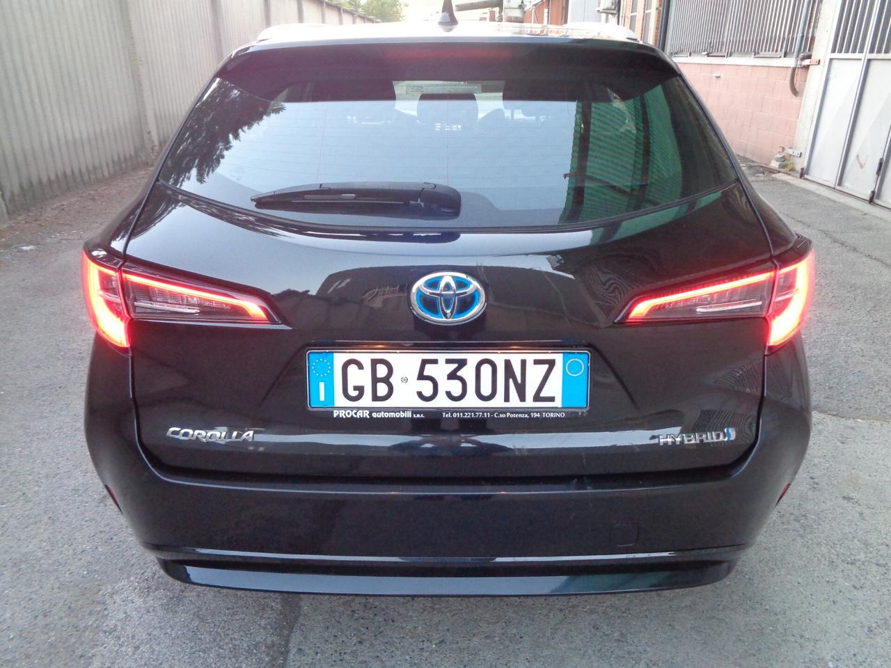 Toyota Corolla Touring Sports 1.8 Hybrid Business