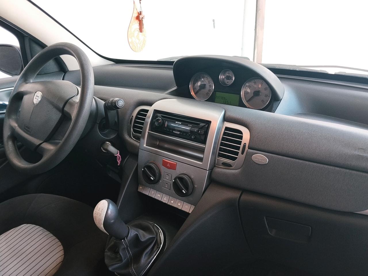 Lancia Ypsilon 1.3 Mtj 75 CV CON GARANZIA