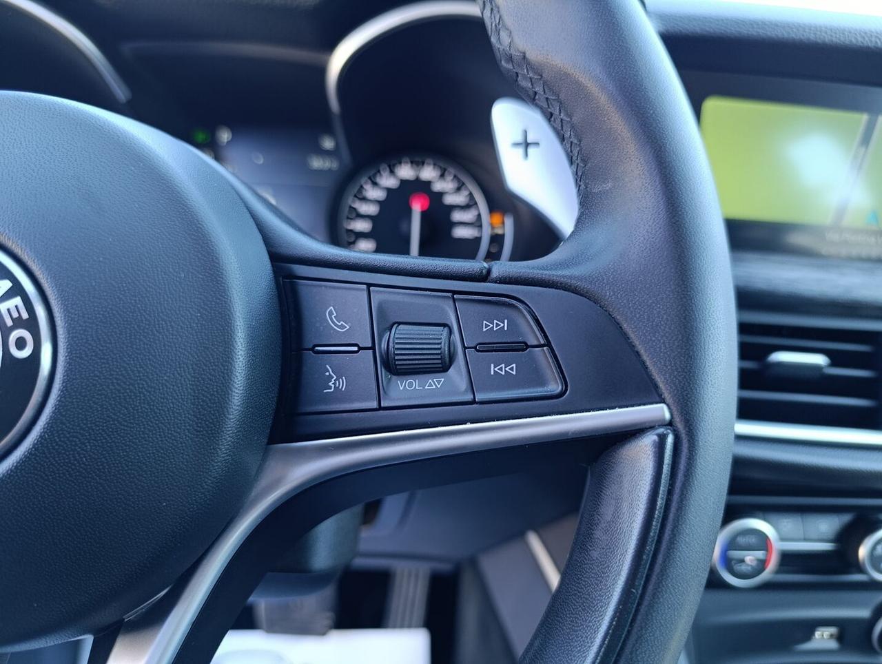Alfa Romeo Stelvio 2.2 t Business Q4 210cv auto my19