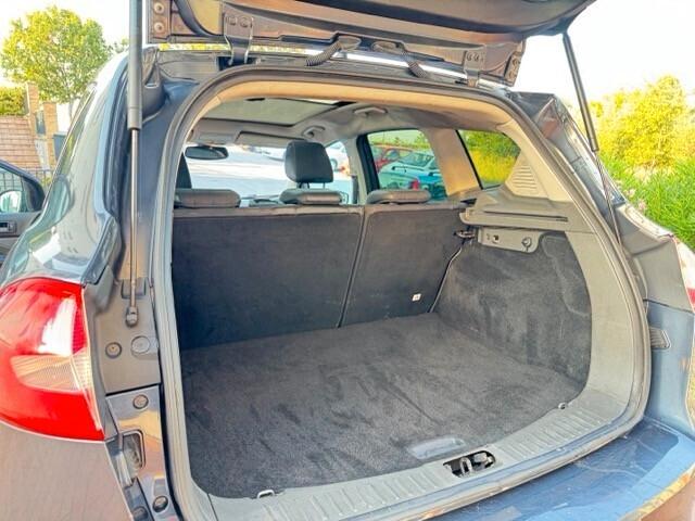 Ford Kuga 2.0 TDCi 136 CV Titanium DPF 4x4 - tetto panoramico