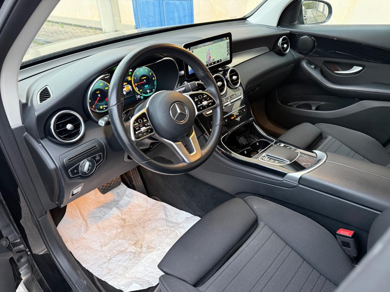 Mercedes-benz GLC 300 de 4Matic Plug-in hybrid Sport