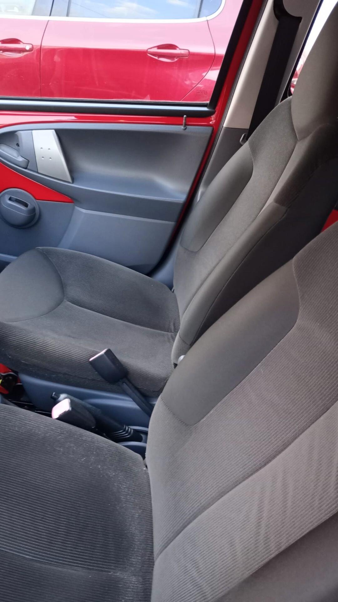 Citroen C1 1.4 HDi 55CV 5 porte AMIC1