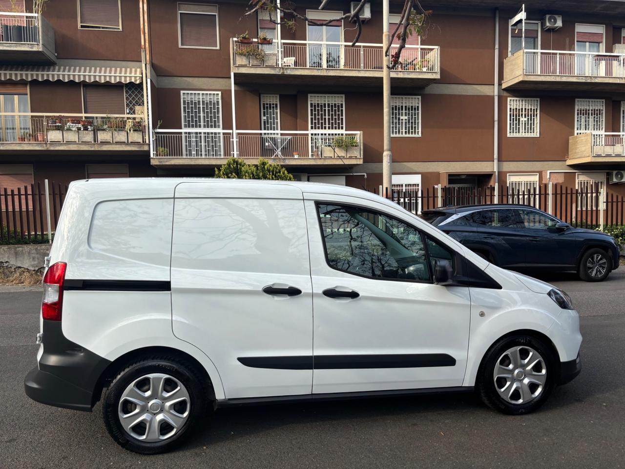 Ford Transit Courier 1.5 TDCi 2022