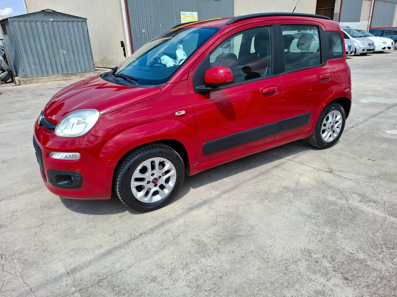 Fiat Panda 1.2 BENZINA LOUNGE - 2012