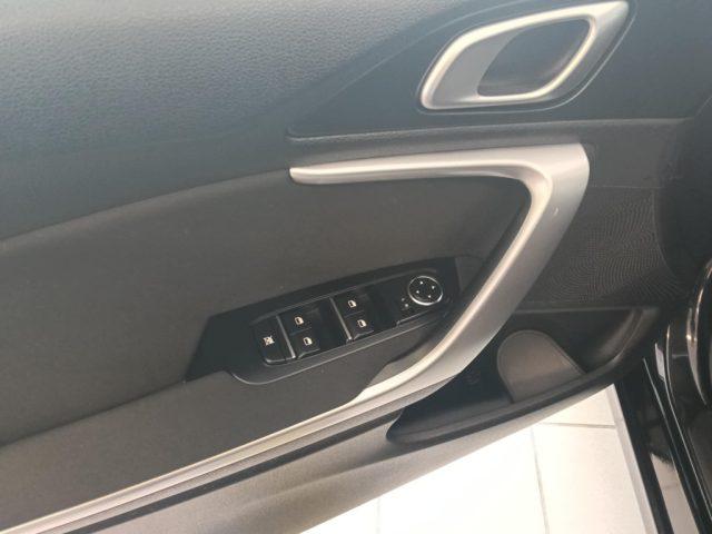 KIA Ceed 1.4 MPi GPL SW Pure
