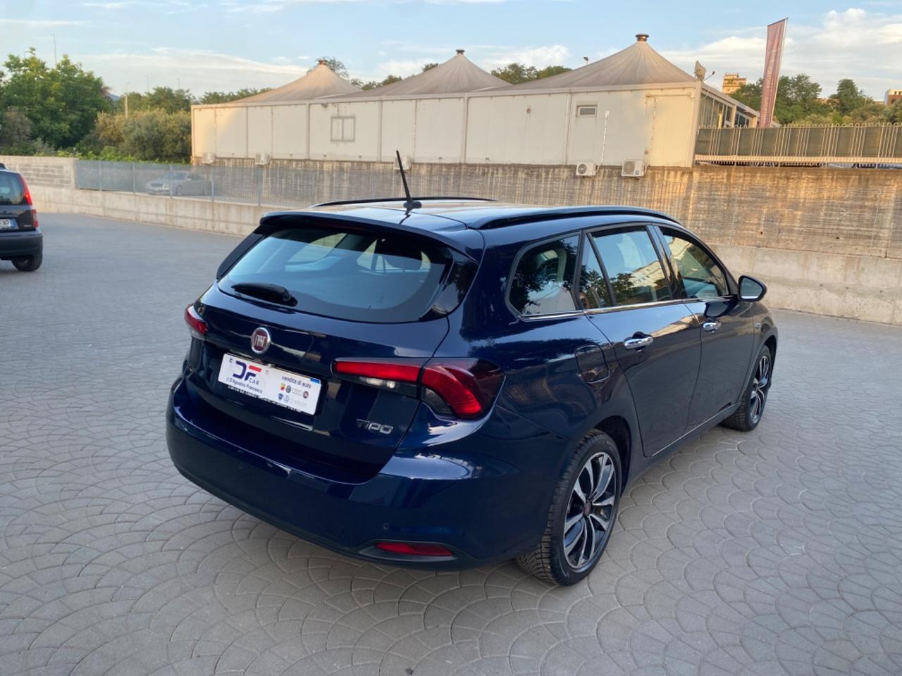 Fiat Tipo 1.3 Mjt 4 porte Lounge