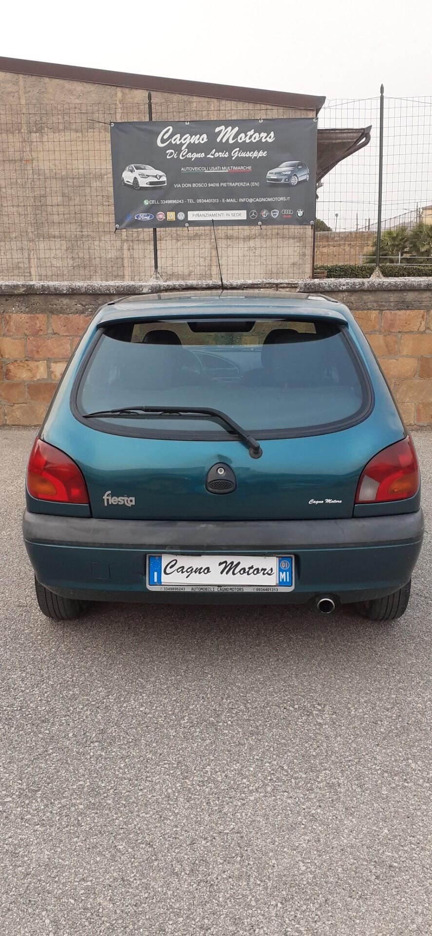 Ford Fiesta 1.2i 16V cat 5 porte Ghia