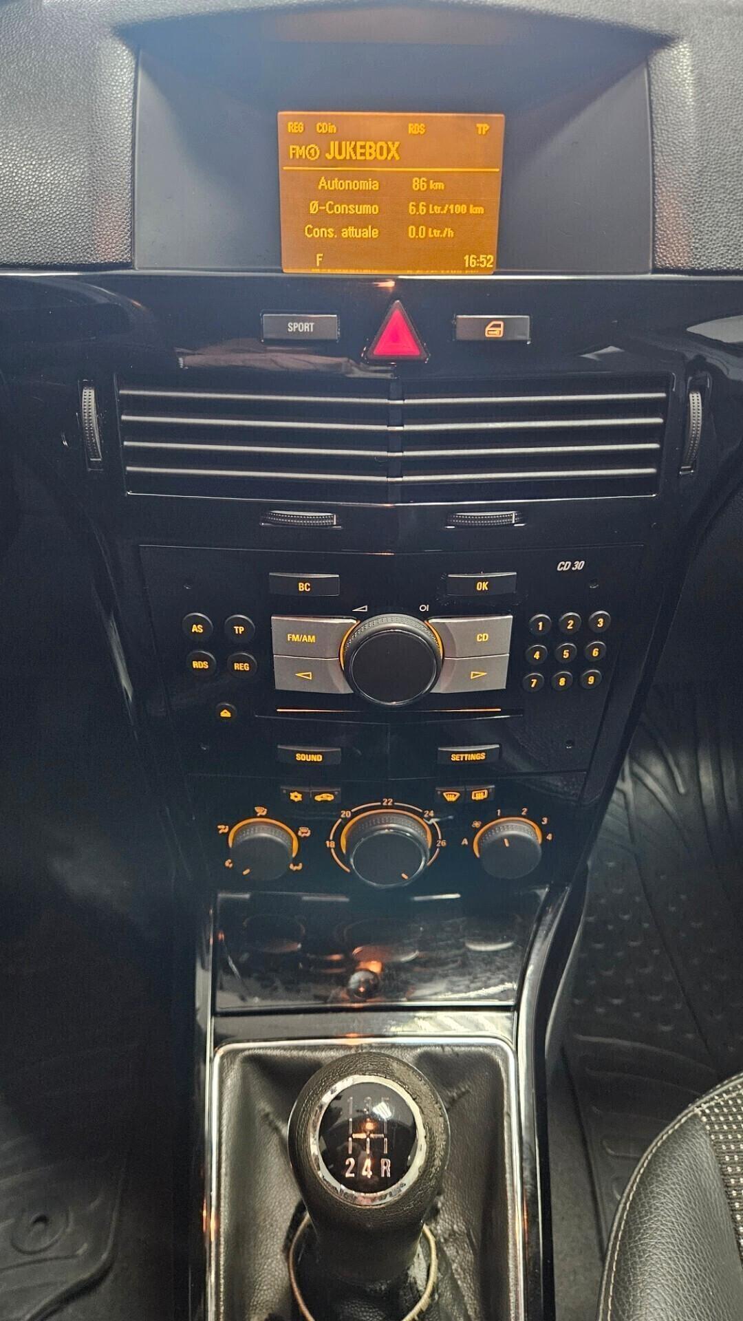 Opel Astra 1.7 CDTI 101CV 5 porte Cosmo