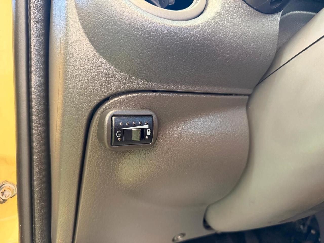 FIAT PANDA 1.2 BENZINA/METANO 60CV