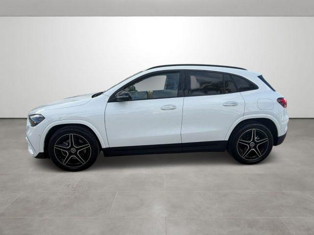 MERCEDES-BENZ GLA 200 Automatic AMG Line Premium
