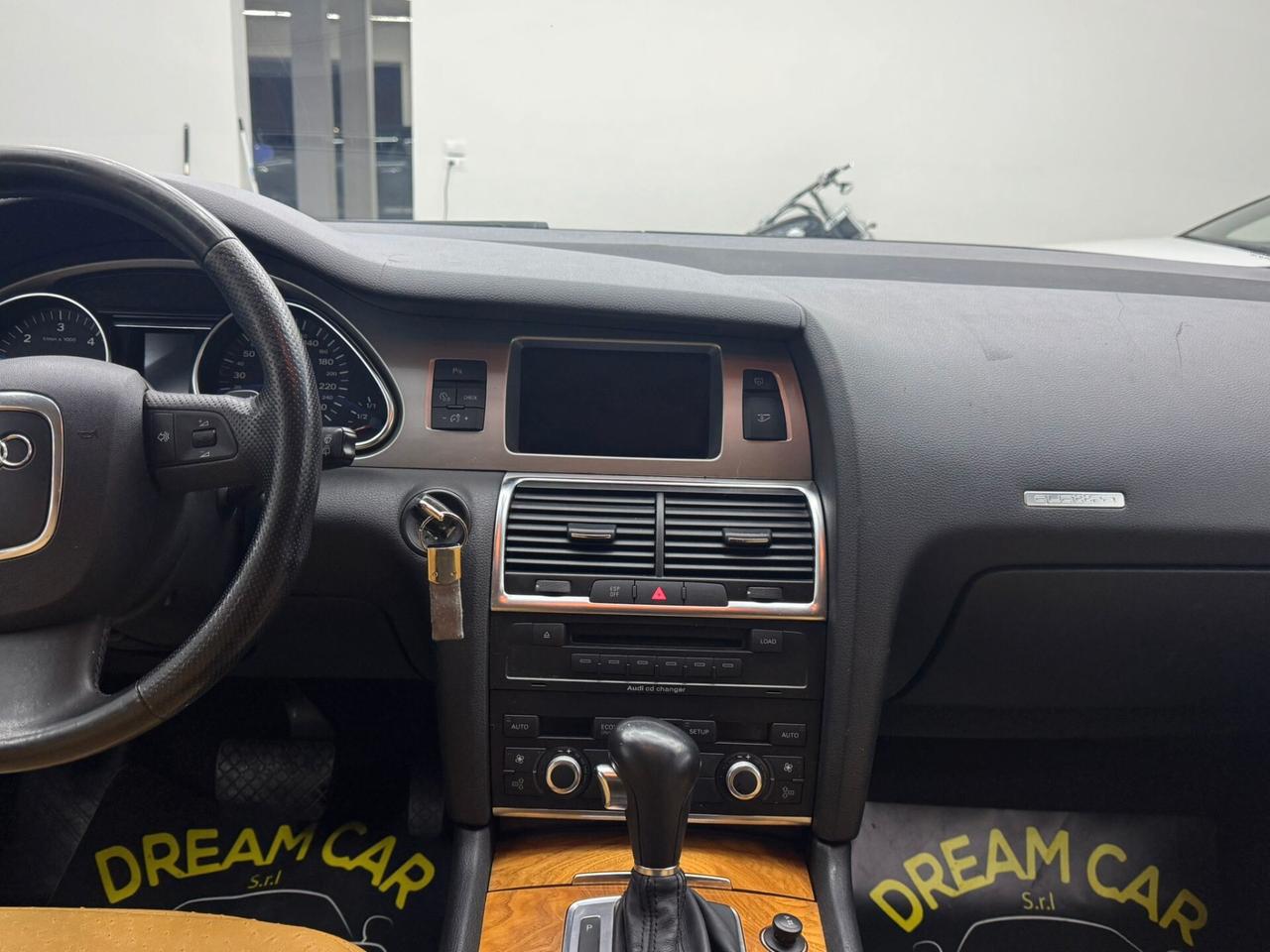 Audi Q7 3.0 V6 232Cv -DIESEL