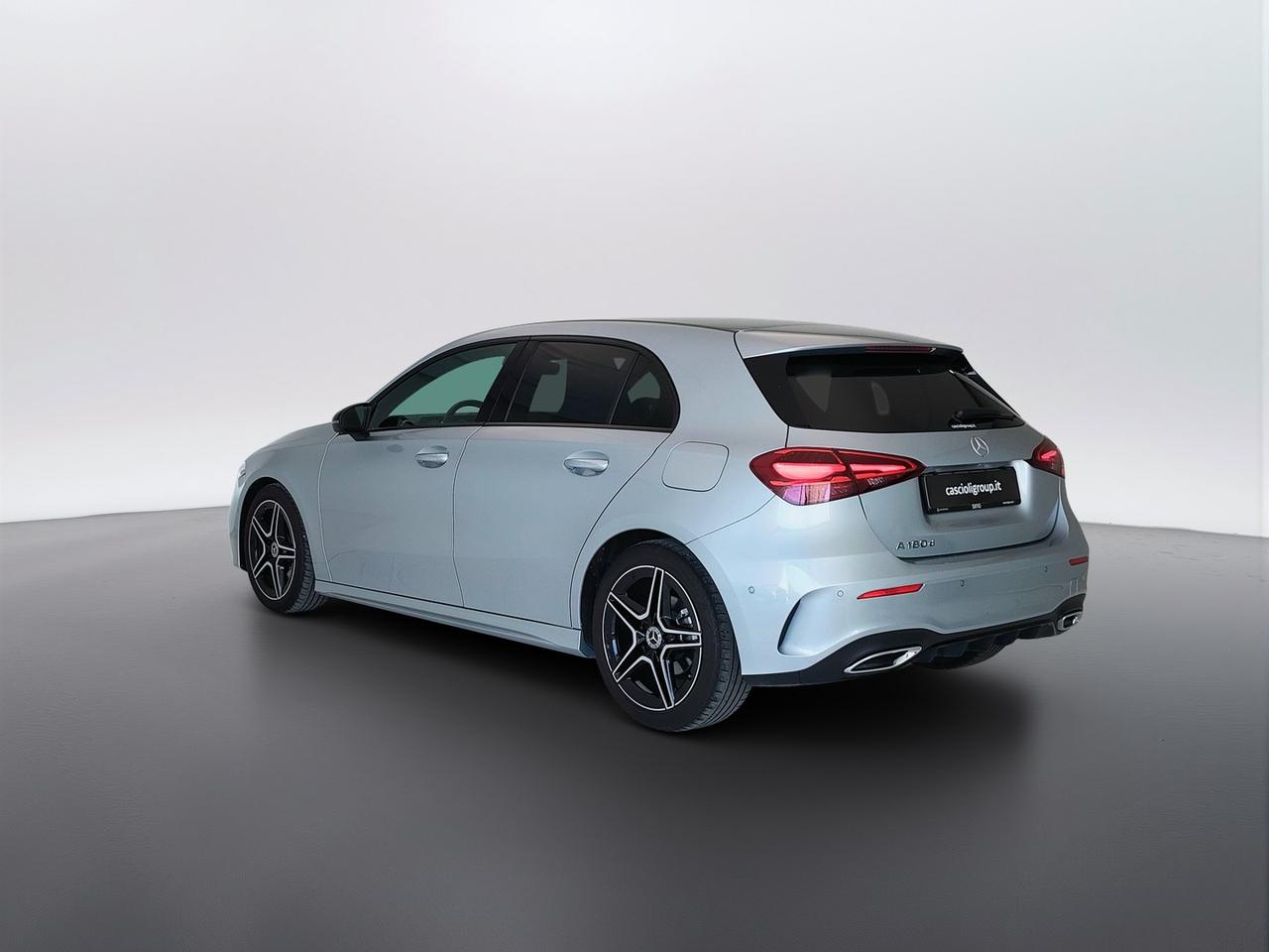 Mercedes-Benz Classe A - W177 2023 - A 180 d AMG Line Advanced Plus auto