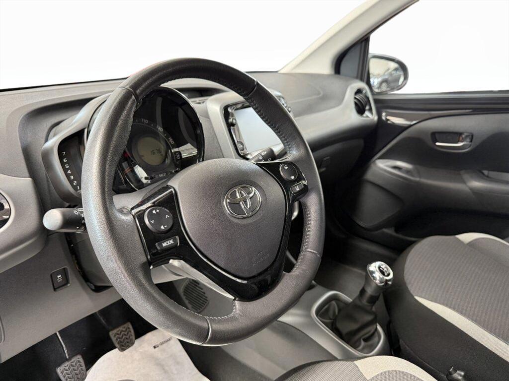 Toyota Aygo 5 Porte 1.0 VVT-i x-fun