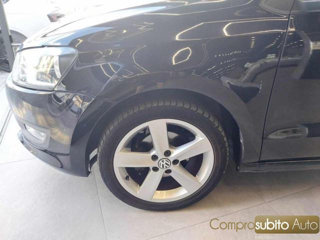 VOLKSWAGEN Polo 1.4 3 porte R-Line (Garanzia 12 Mesi)