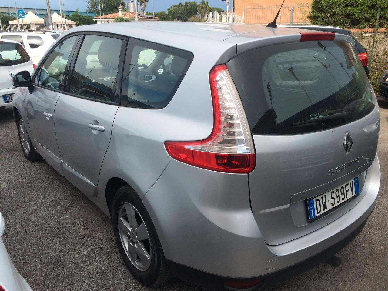 2009 Renault Scenic Scénic 1.5 dCi/105CV Dynamique 7 posti!
