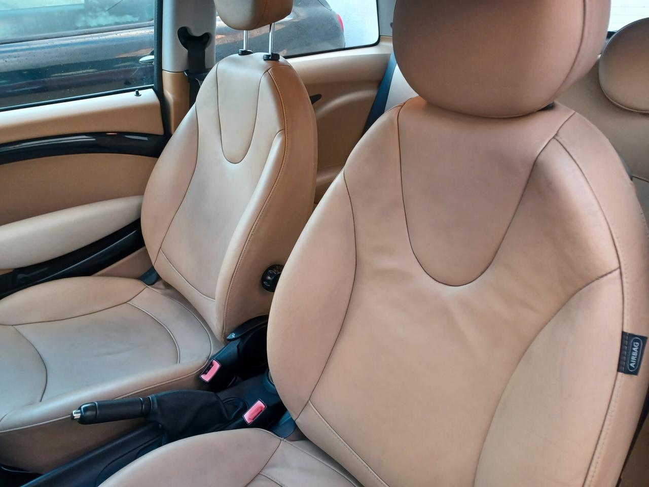 Mini Cooper 1.4 Benzina ok neopatentati