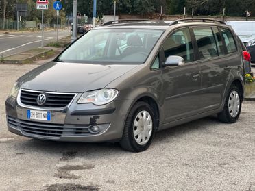 Volkswagen Touran 1.6 Trendline Bifuel G