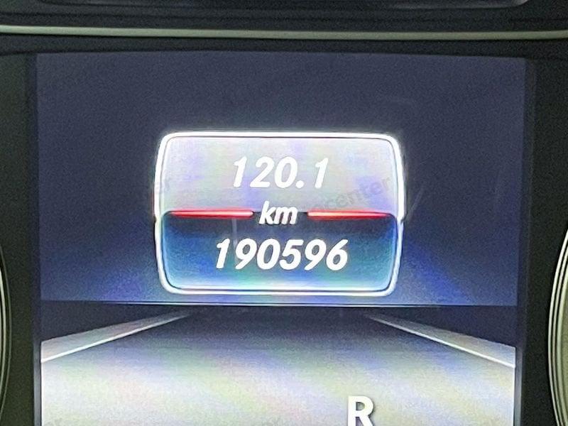 Mercedes-Benz GLA 200 d Premium auto