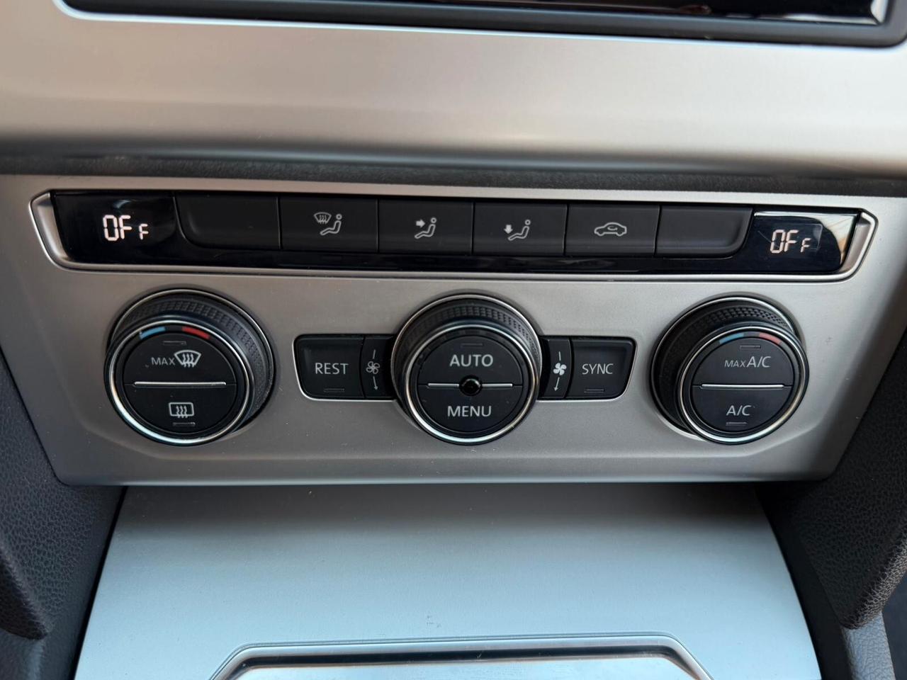 Volkswagen Passat Variant 1.6 TDI 120CV Business BlueMotion Technology
