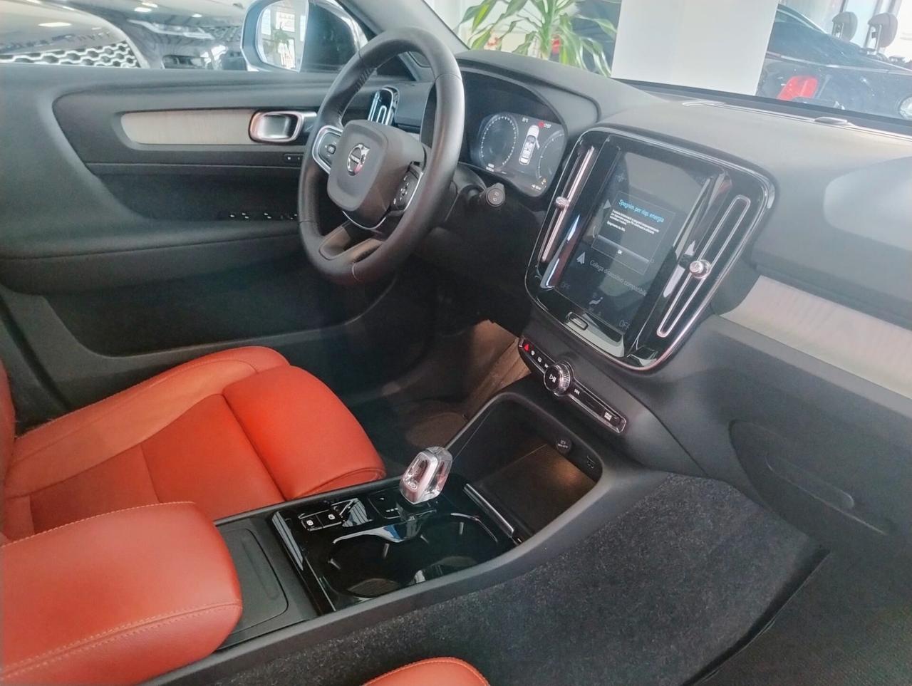 Volvo XC40 D3 Geartronic Inscription Autocarro N1