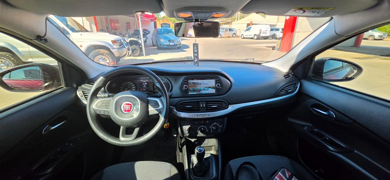 Fiat Tipo 1.3 Mjt S&S 5 porte Sport