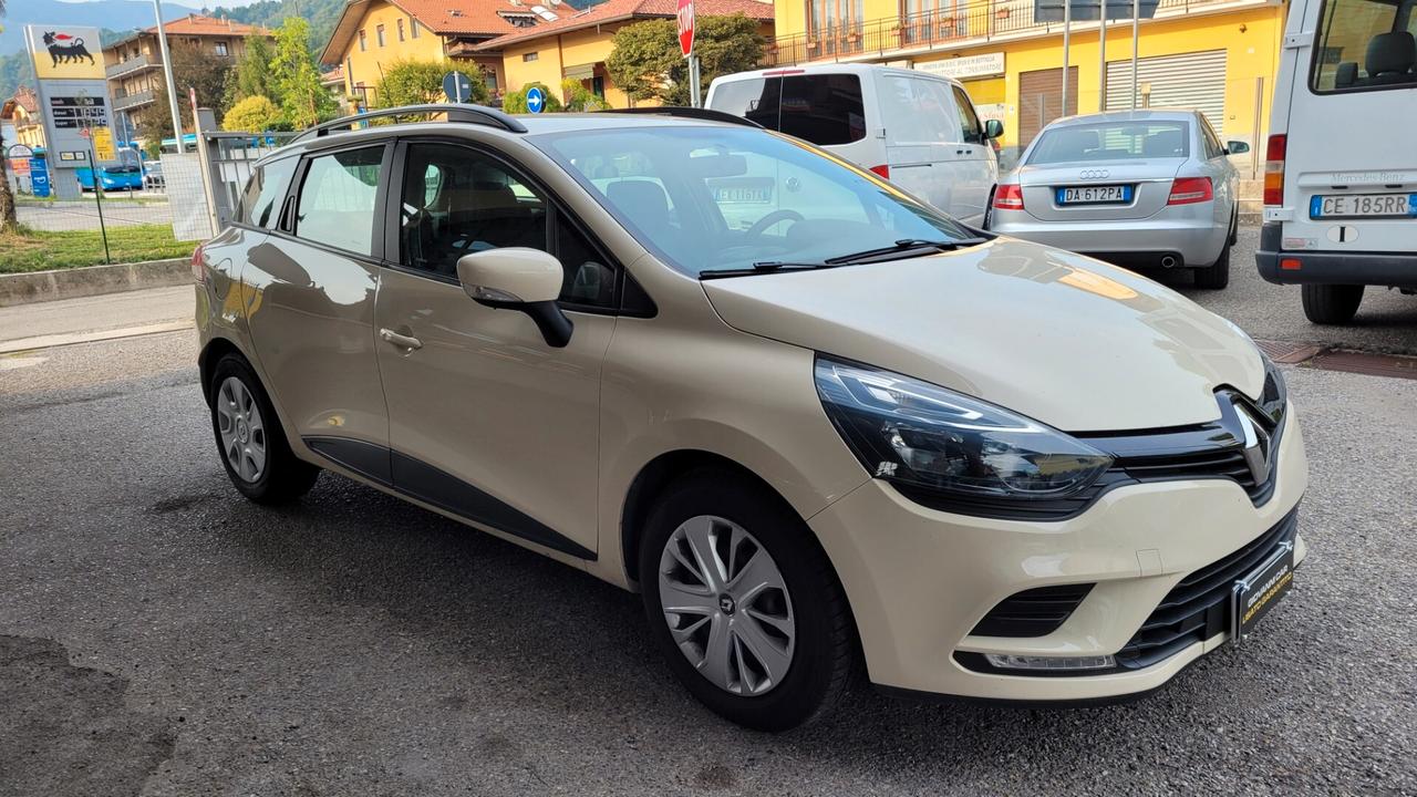 Renault Clio 1.5 EURO 6B..UNICO PROPRIETARIO..