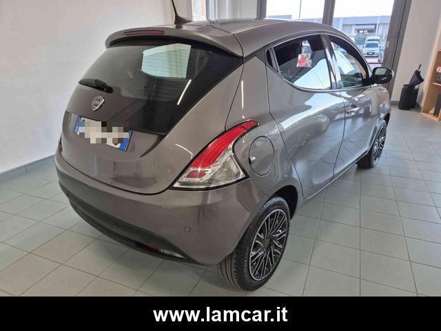 LANCIA Ypsilon 1.0 FireFly 5 porte S&S Hybrid Gold
