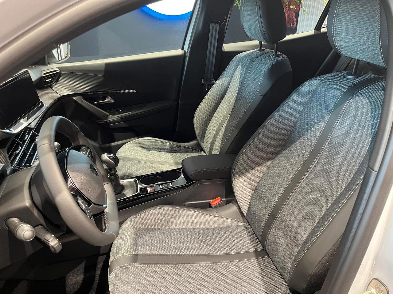 Peugeot 2008 PureTech 100 S&S Allure